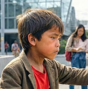 “Bibigyan Kita ng 100 Milyon Kapag Natalo Mo Ako sa Ahedres” — Mayaman Tumawa, Pero Pinahiya ng Bata